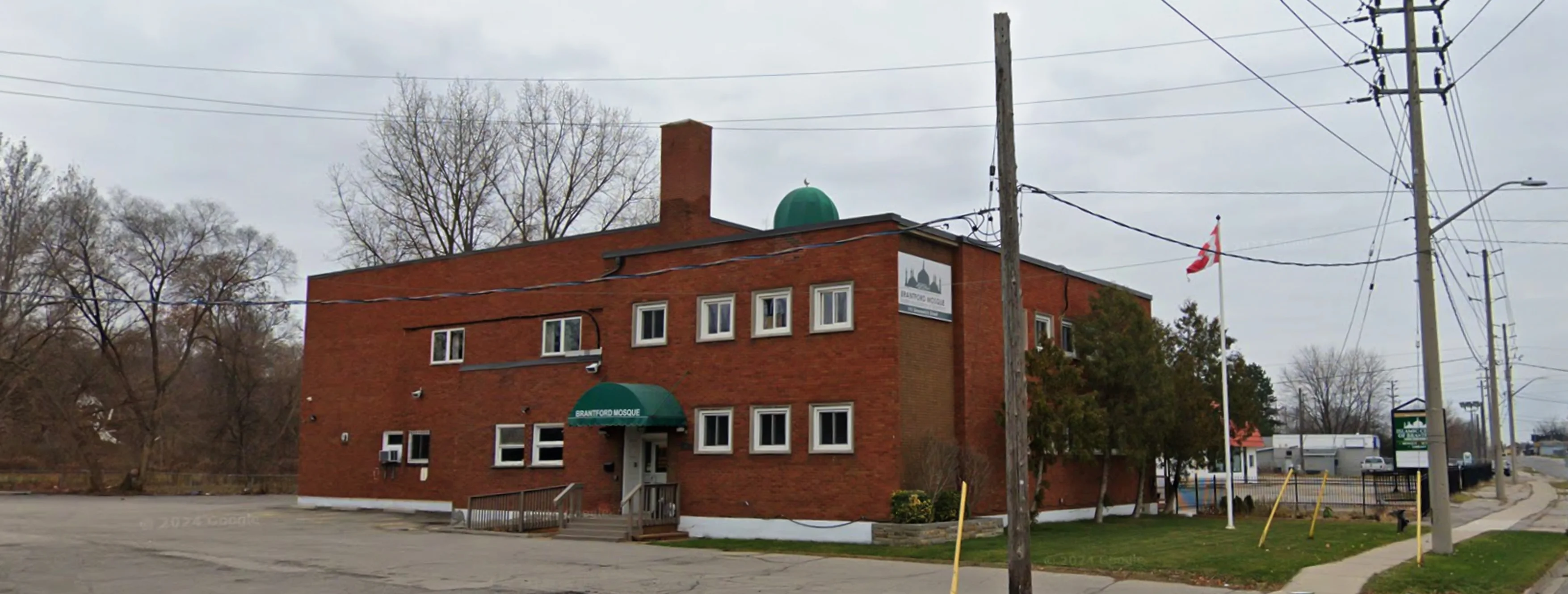 Exterior view of Brantford Mosque Brantford building